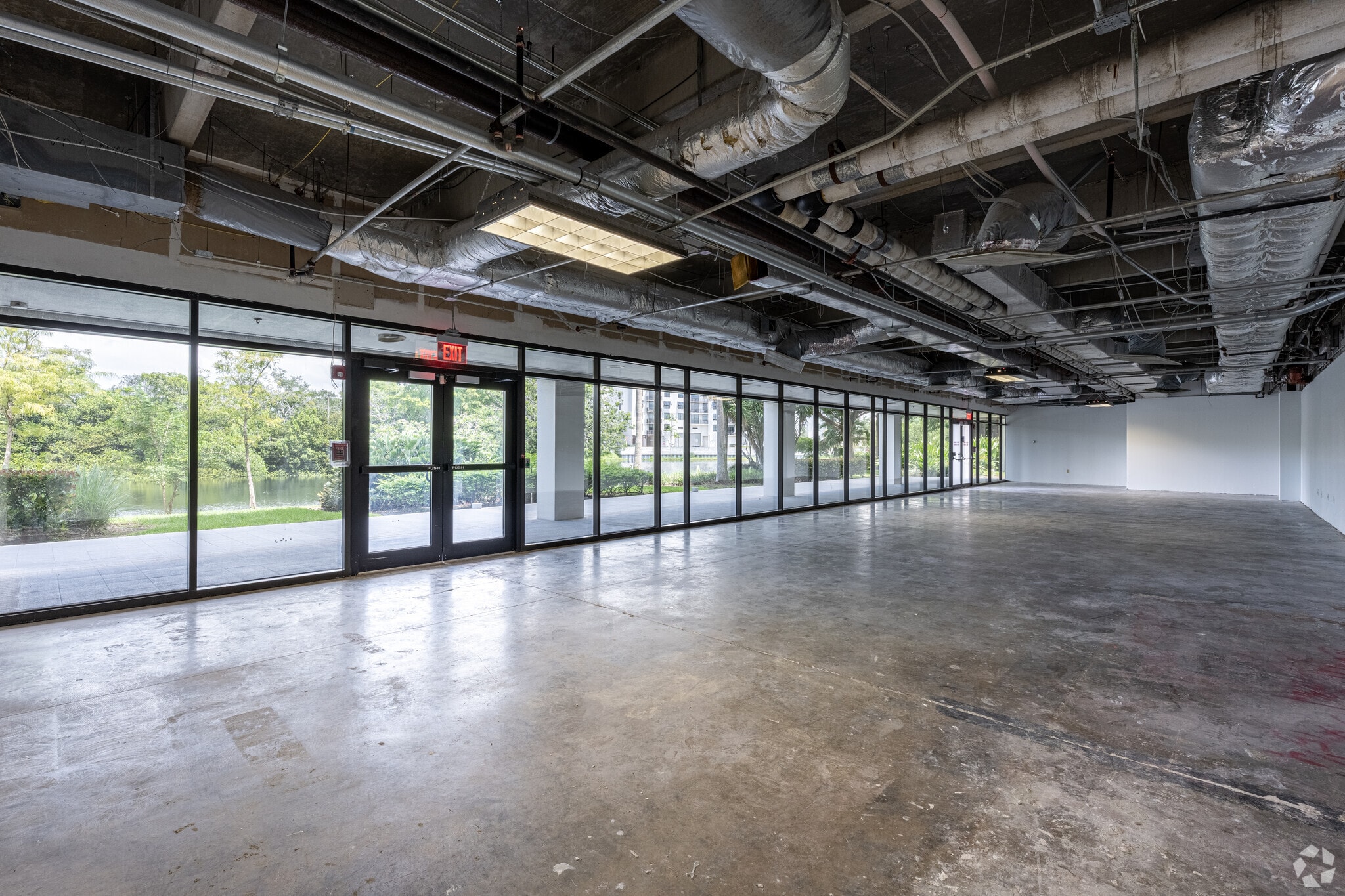 1600 SW 80th Ter, Plantation, FL to rent Interior Photo- Image 1 of 2