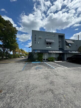 More details for 7251 NE 2nd Ave, Miami, FL - Office for Rent