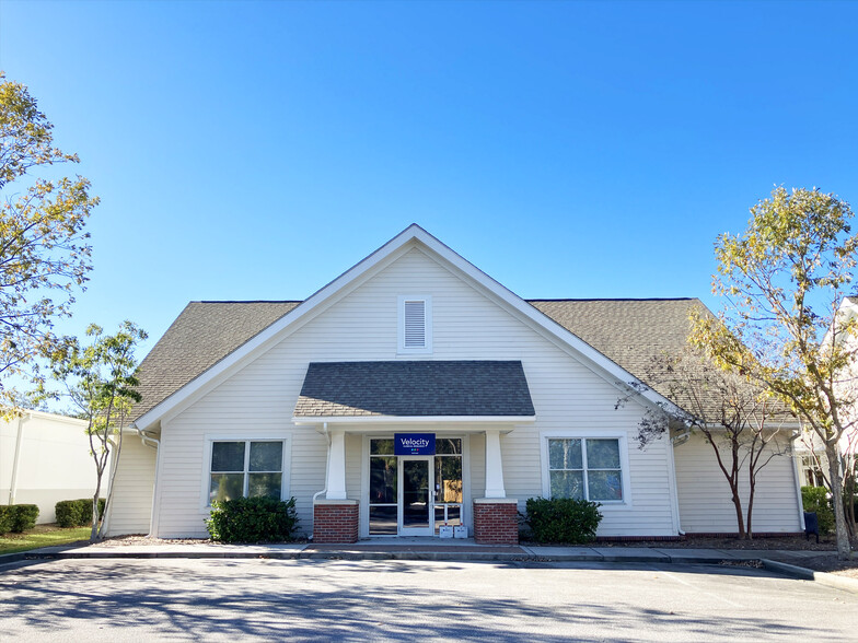 3030 Ashley Town Center Dr, Charleston, SC for rent - Building Photo - Image 1 of 9