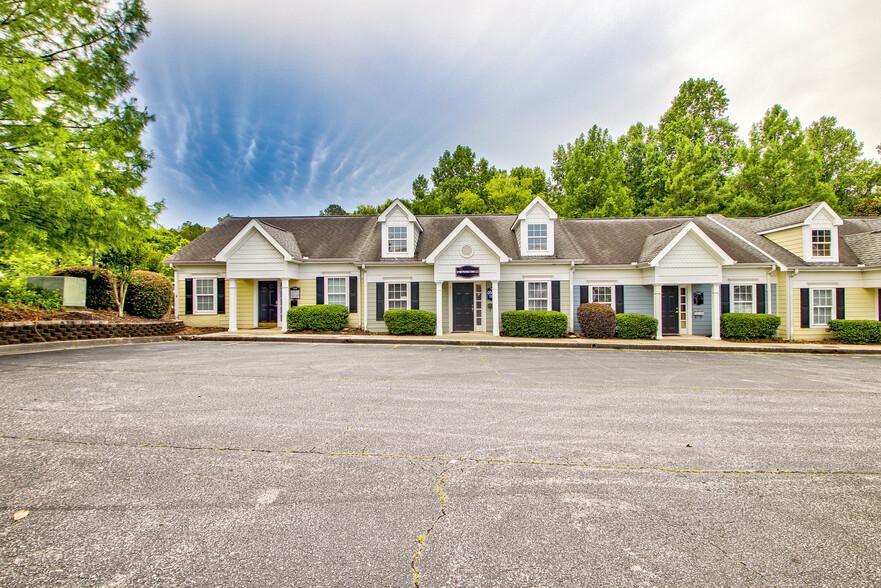 500 W Lanier Ave, Fayetteville, GA for sale - Building Photo - Image 1 of 1