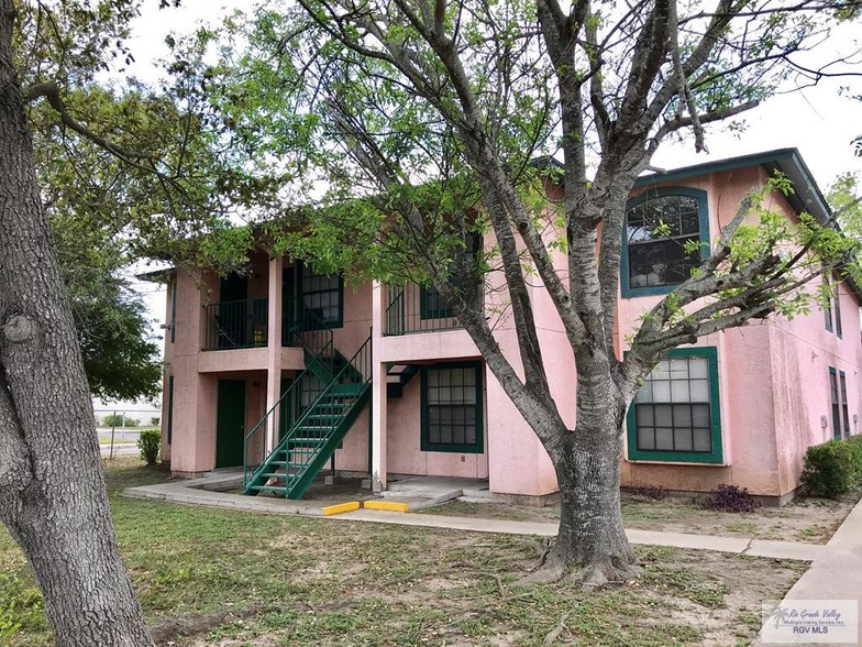 1405 Old Port Isabel Rd, Brownsville, TX for sale - Primary Photo - Image 1 of 1