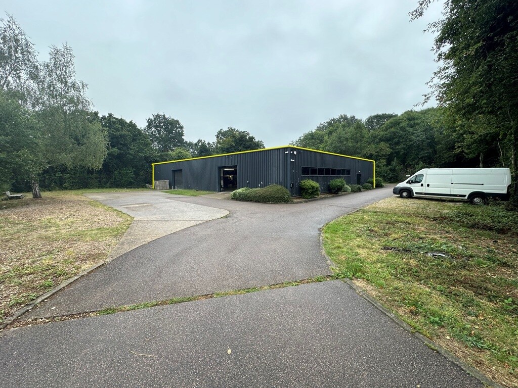 1 Foxholes Rd, Leicester for sale Building Photo- Image 1 of 1