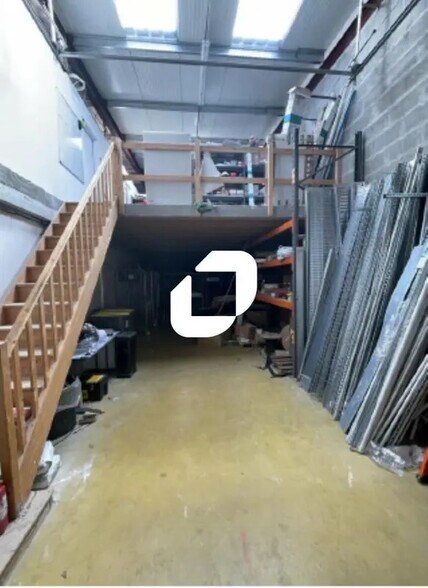 Light Industrial in Treillières to rent - Building Photo - Image 3 of 8