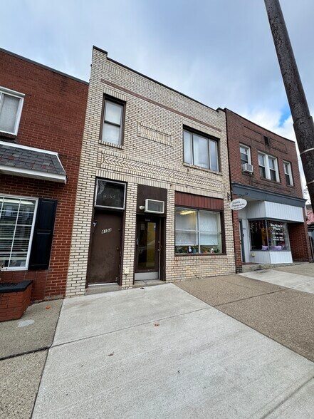 4353 Murray Ave, Pittsburgh, PA for sale - Building Photo - Image 1 of 1