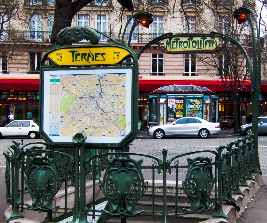 Retail in Paris to rent Building Photo- Image 1 of 6