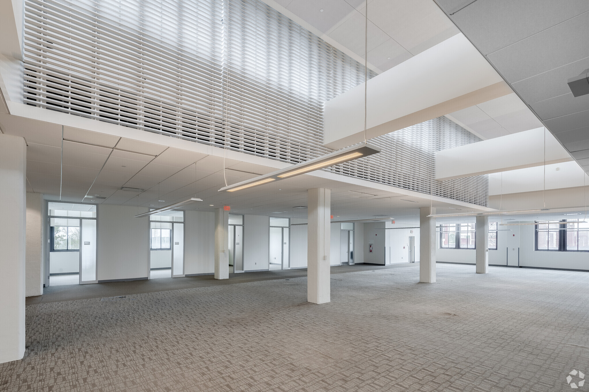 2450 W Hunting Park Ave, Philadelphia, PA to rent Building Photo- Image 1 of 4