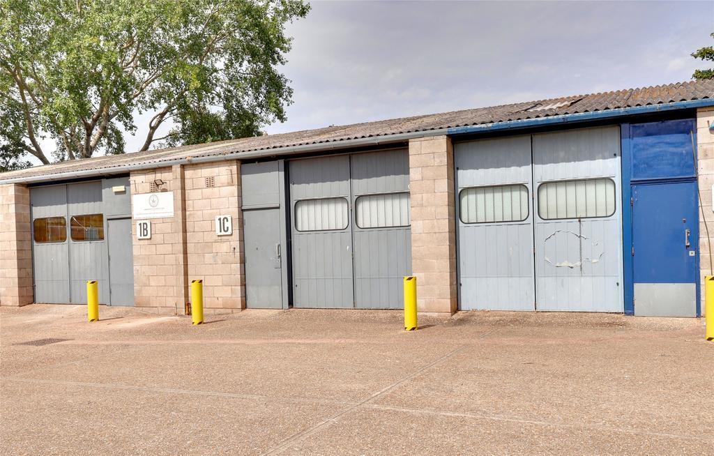 1B Brunel Way, Minehead to rent Building Photo- Image 1 of 5