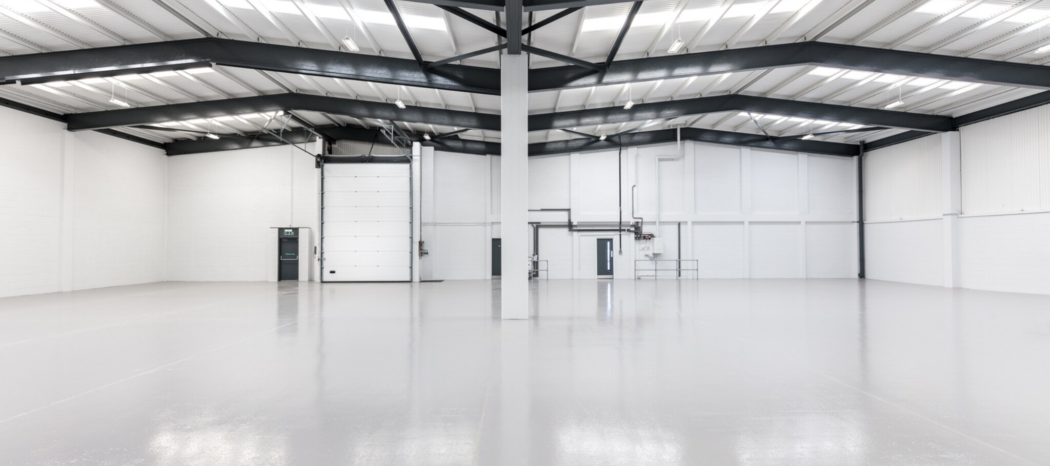 419-420 Bridport Rd, Greenford to rent Building Photo- Image 1 of 1