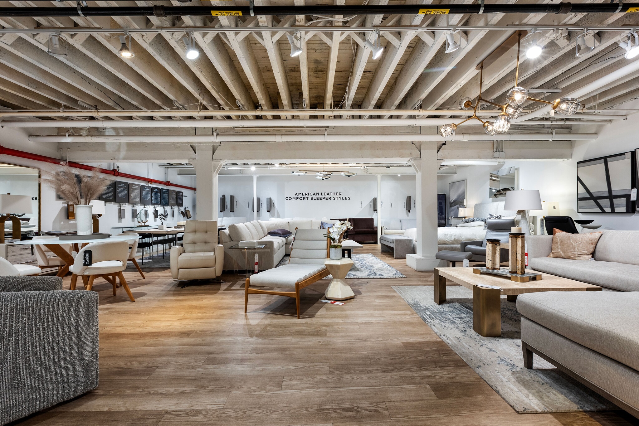 150 Thompson St, New York, NY to rent Interior Photo- Image 1 of 5