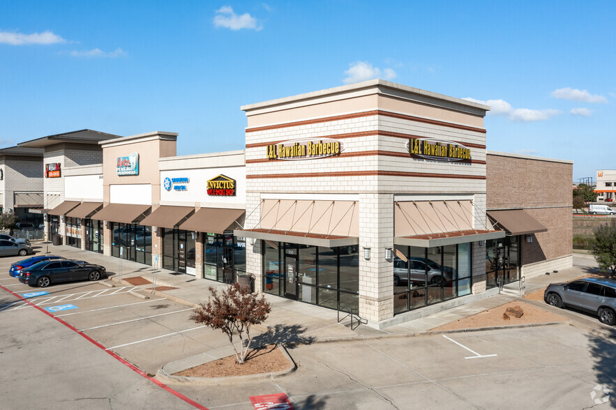 8300-8412 Preston Rd, Plano, TX for rent - Building Photo - Image 3 of 14