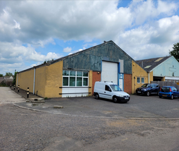 11 Levellers Ln, St Neots for rent Building Photo- Image 1 of 9