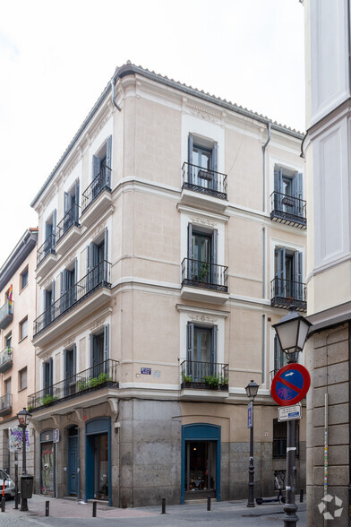 Calle Nao, 8, Madrid, Madrid for sale - Building Photo - Image 2 of 3