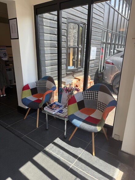 30A Upper High St, Thame to rent - Interior Photo - Image 3 of 9