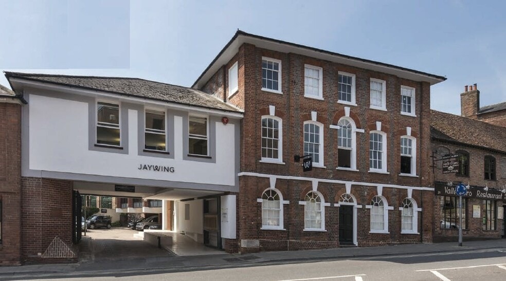 27 Oxford St, Newbury to rent - Building Photo - Image 2 of 18