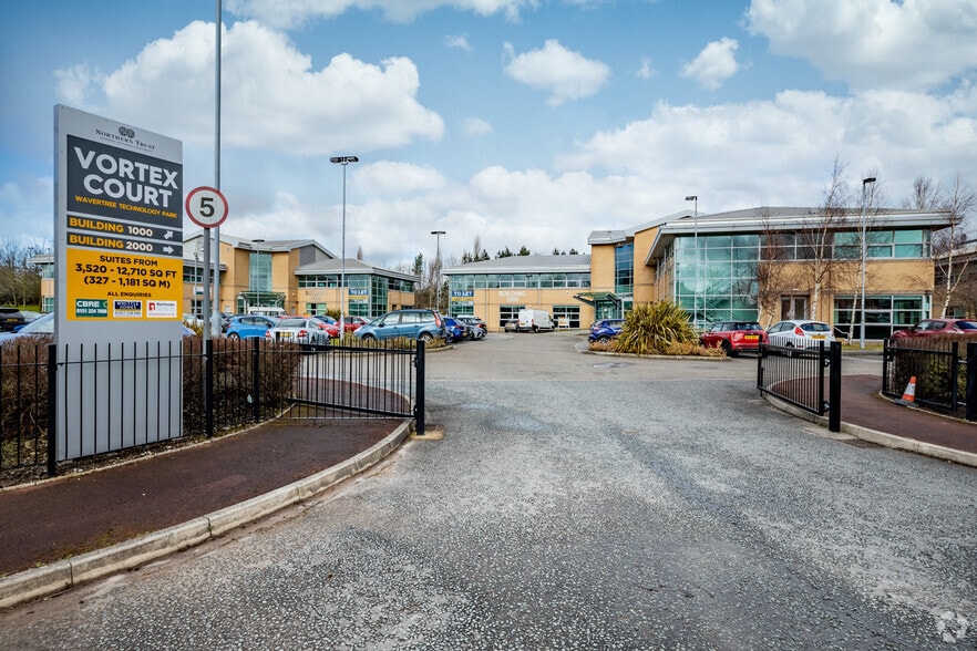 Enterprise Way, Liverpool to rent - Building Photo - Image 2 of 8