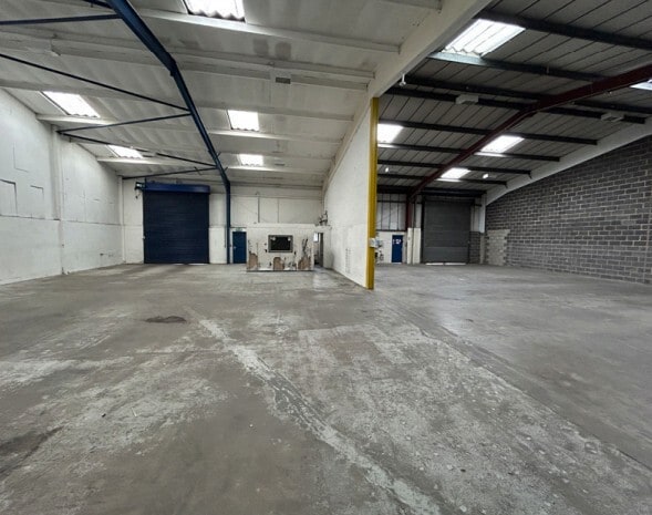 Swinton Industrial Estate Rd, Manchester to rent Interior Photo- Image 1 of 2