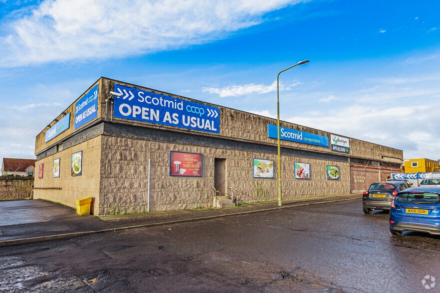 Sycamore Walk, Bathgate to rent - Building Photo - Image 3 of 3