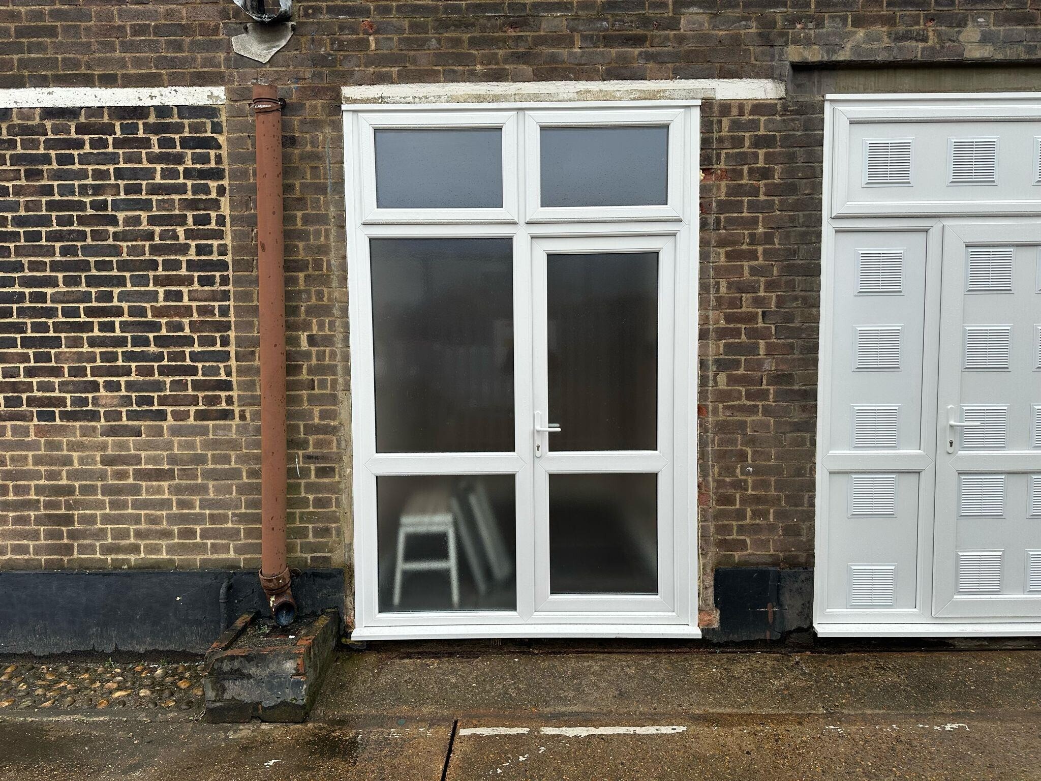 Charfleets Rd, Canvey Island to rent Building Photo- Image 1 of 1