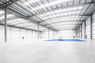 Cecil Pashley Way, Shoreham By Sea to rent Interior Photo- Image 2 of 13