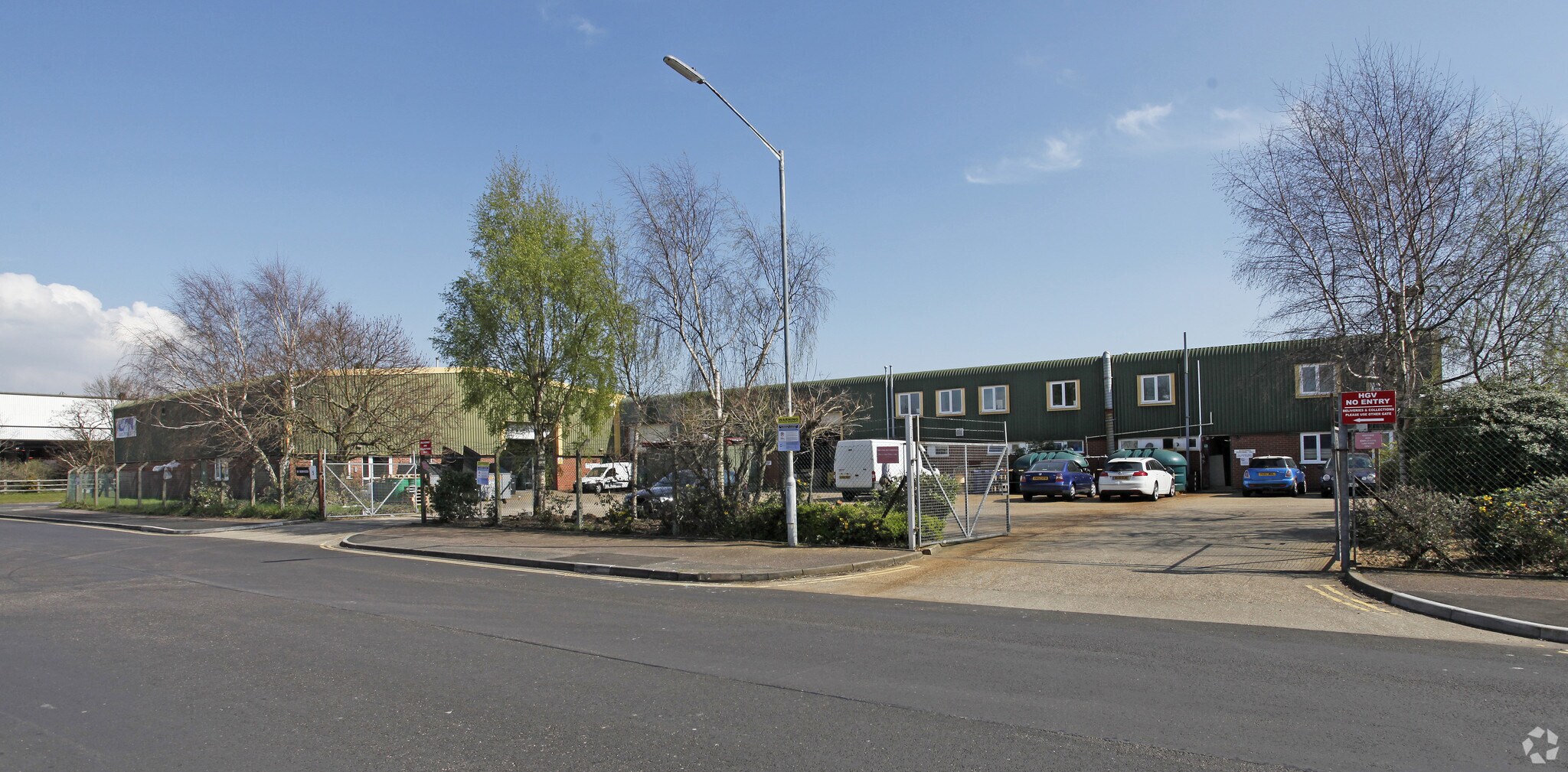 34 Foxtail Rd, Ipswich for sale Primary Photo- Image 1 of 1