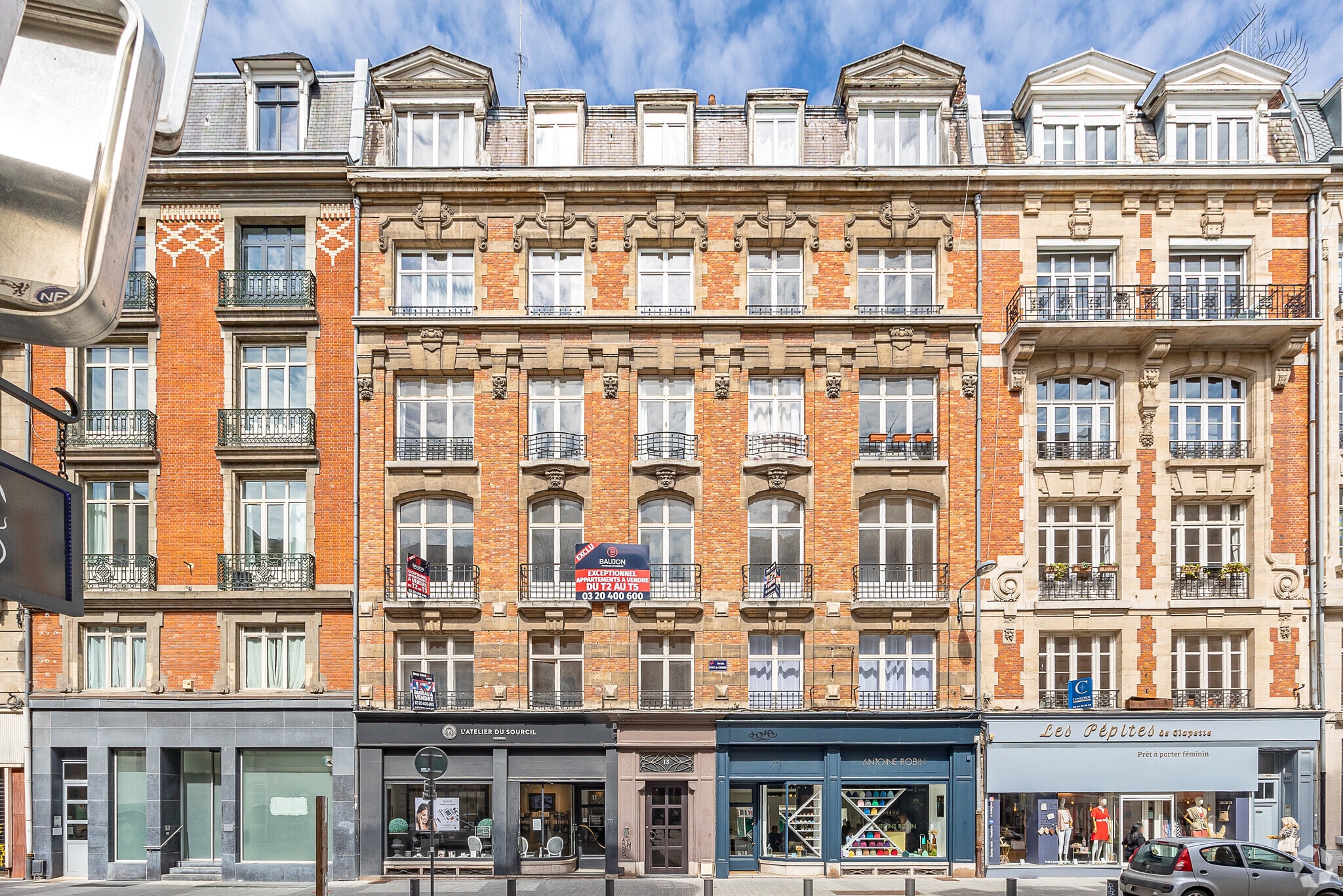 13 Rue Des Ponts De Comines, Lille for sale Primary Photo- Image 1 of 9