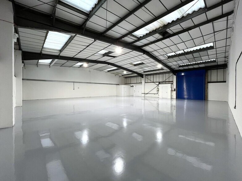 3A-3H Moss Rd, Witham to rent - Building Photo - Image 3 of 14