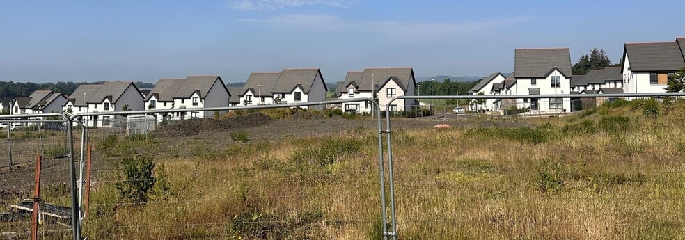 19 Grayhills Ln, Dundee for sale - Construction Photo - Image 3 of 4