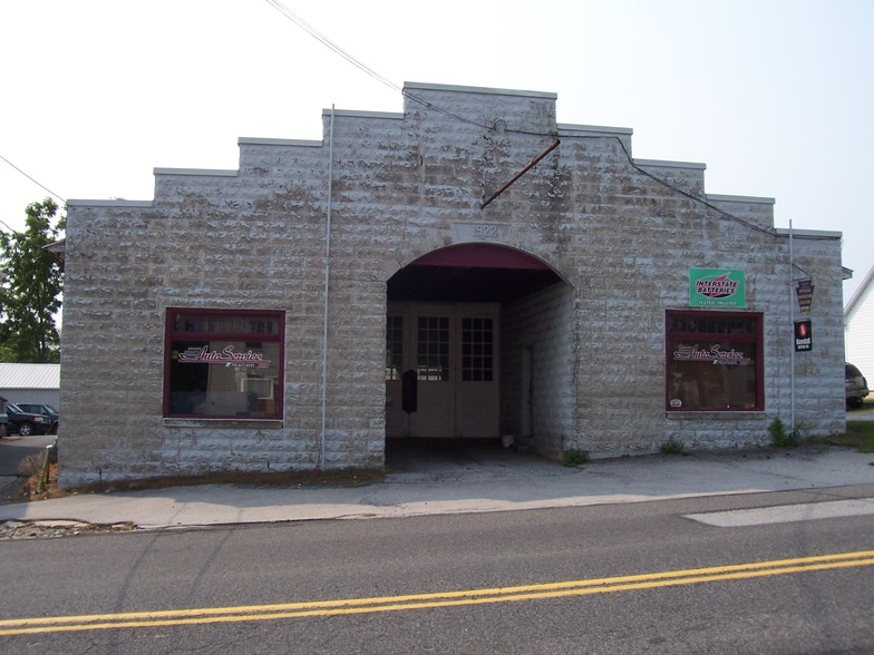 121 N Main St, Biglerville, PA for sale - Building Photo - Image 1 of 1