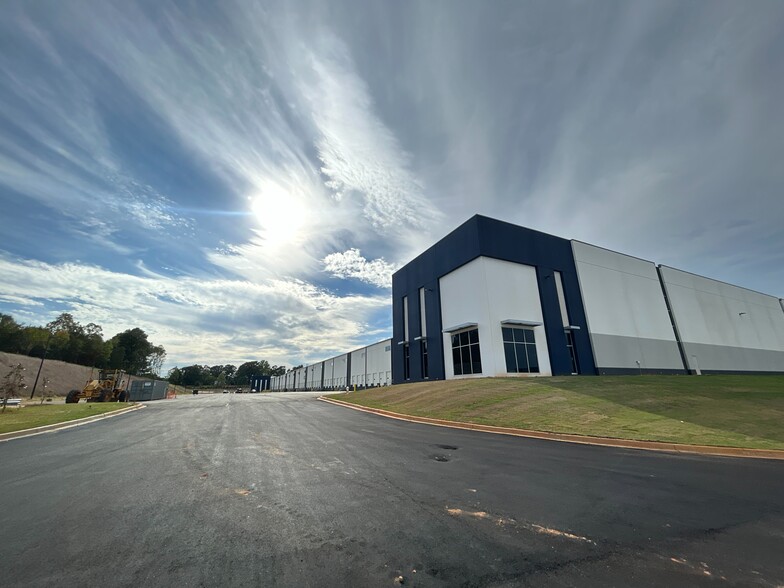 500 Logistics, Wellford, SC for rent - Building Photo - Image 2 of 8