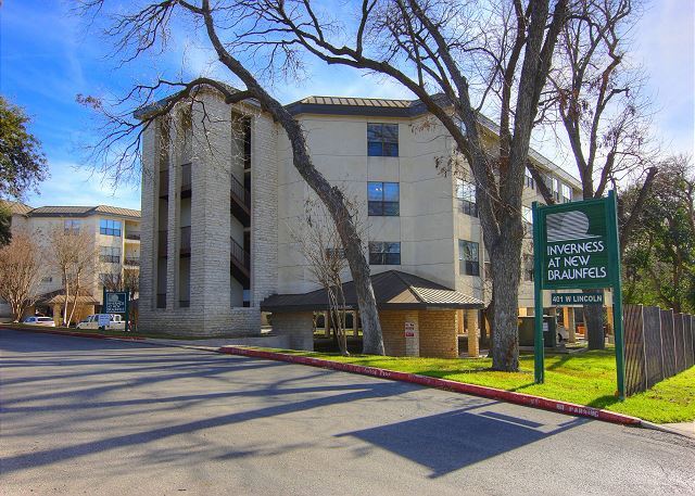 401 W Lincoln St, New Braunfels, TX for sale Other- Image 1 of 1