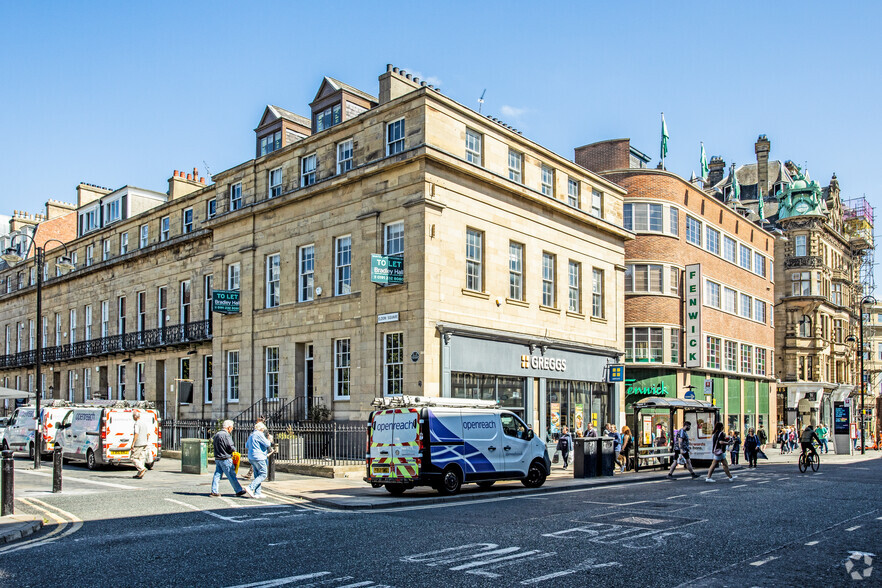 1 Old Eldon Sq, Newcastle Upon Tyne for rent - Building Photo - Image 2 of 4