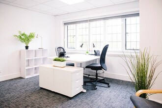 Alexandra Rd, Farnborough to rent Interior Photo- Image 1 of 4