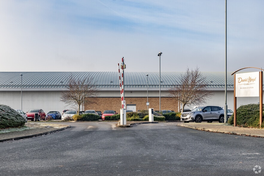 Delta Way, Brockworth for sale - Primary Photo - Image 1 of 5