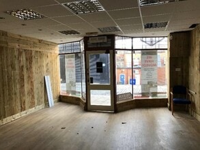 23-25 St. Marys Chare, Hexham to rent Interior Photo- Image 1 of 2