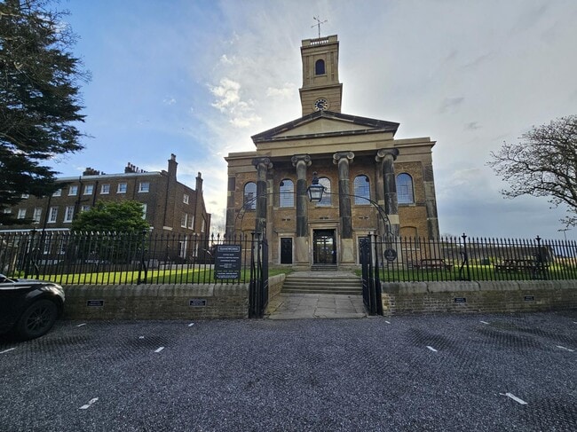 More details for Garrison Rd, Sheerness - Office to Rent