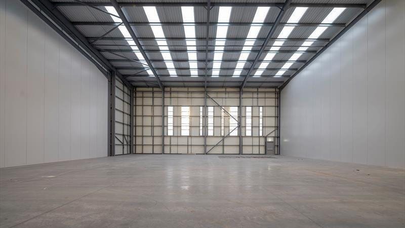 White Hart Ln, London to rent - Building Photo - Image 3 of 14