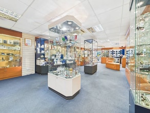 38-44 Victoria Rd W, Thornton Cleveleys to rent Interior Photo- Image 1 of 5