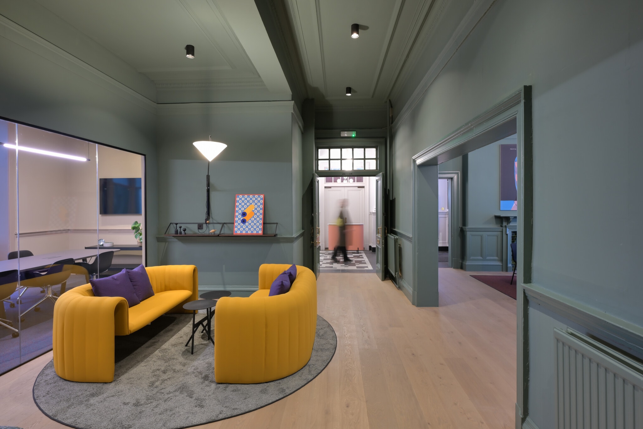 40-60 Wellington St, Glasgow to rent Interior Photo- Image 1 of 11