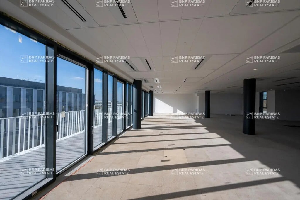 Location Bureaux 330 m² à 2 970 m² - Photo 1