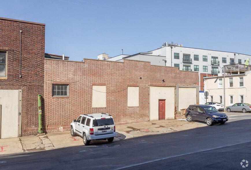 1900 Light St, Baltimore, MD for rent - Building Photo - Image 3 of 6