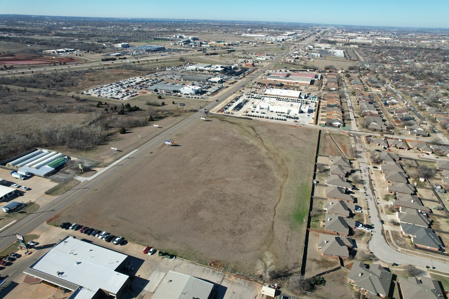 401 W Memorial Rd, Oklahoma City, OK for sale - Building Photo - Image 3 of 6