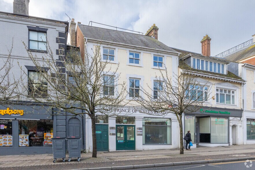 11 Prince Of Wales Rd, Norwich to rent - Building Photo - Image 1 of 2