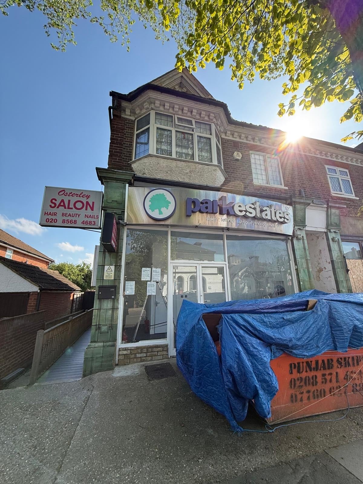 173 Thornbury Rd, Isleworth to rent Primary Photo- Image 1 of 12