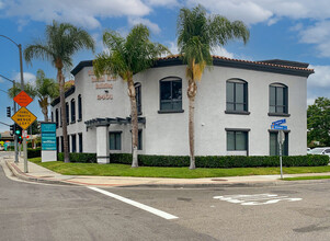 2401 W Chapman Ave, Orange, CA for rent Building Photo- Image 1 of 3