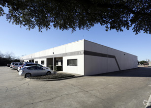 411 Industrial Dr, Richardson, TX for rent Primary Photo- Image 1 of 5