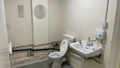 Rowleys Green Ln, Coventry to rent Building Photo- Image 2 of 7