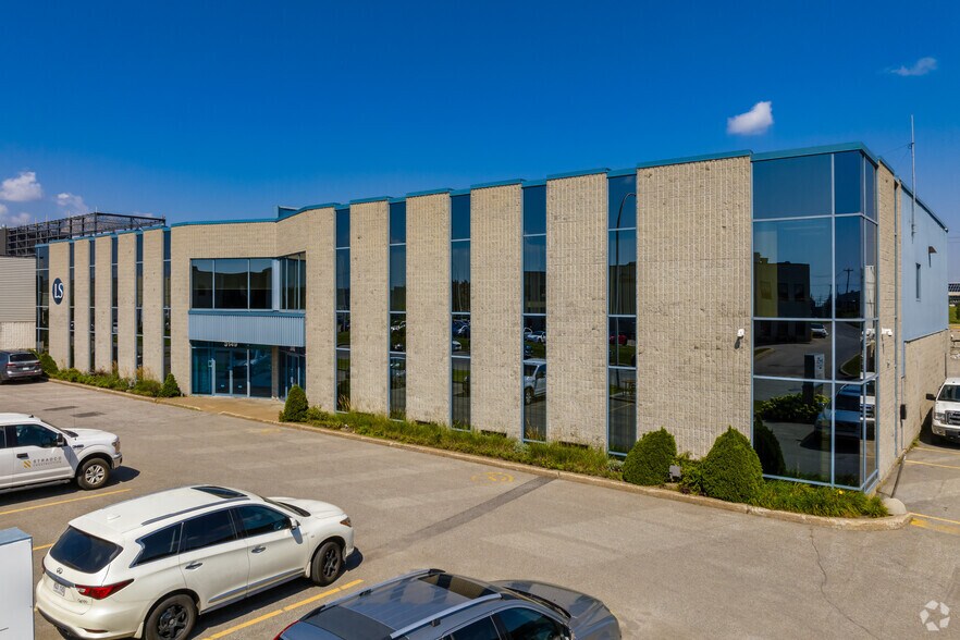 3145-3149 St Delaunay, Laval, QC for rent - Building Photo - Image 3 of 4