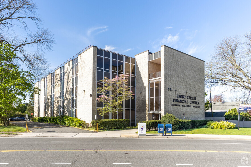 14 Front St, Hempstead, NY for sale - Primary Photo - Image 1 of 1