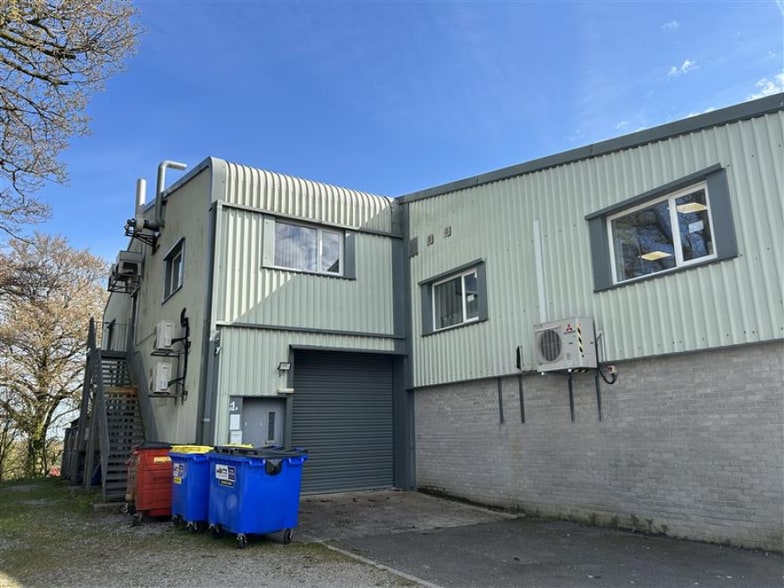 Florence Road Industrial Estate, Kelly Bray to rent - Building Photo - Image 2 of 5