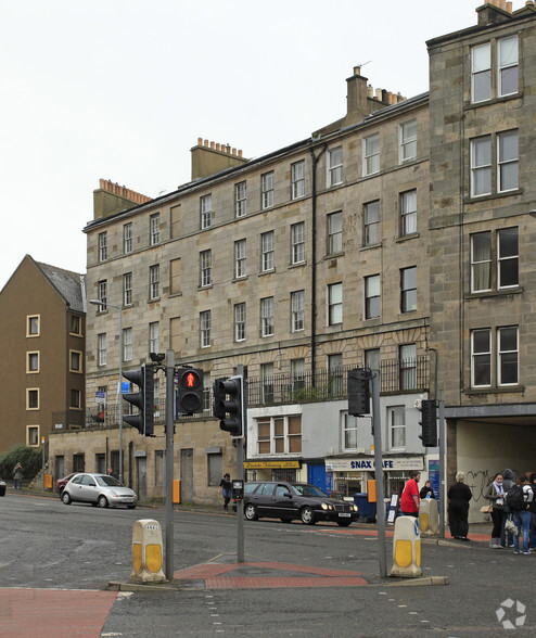 6-8 Portland Pl, Edinburgh for rent - Primary Photo - Image 1 of 1